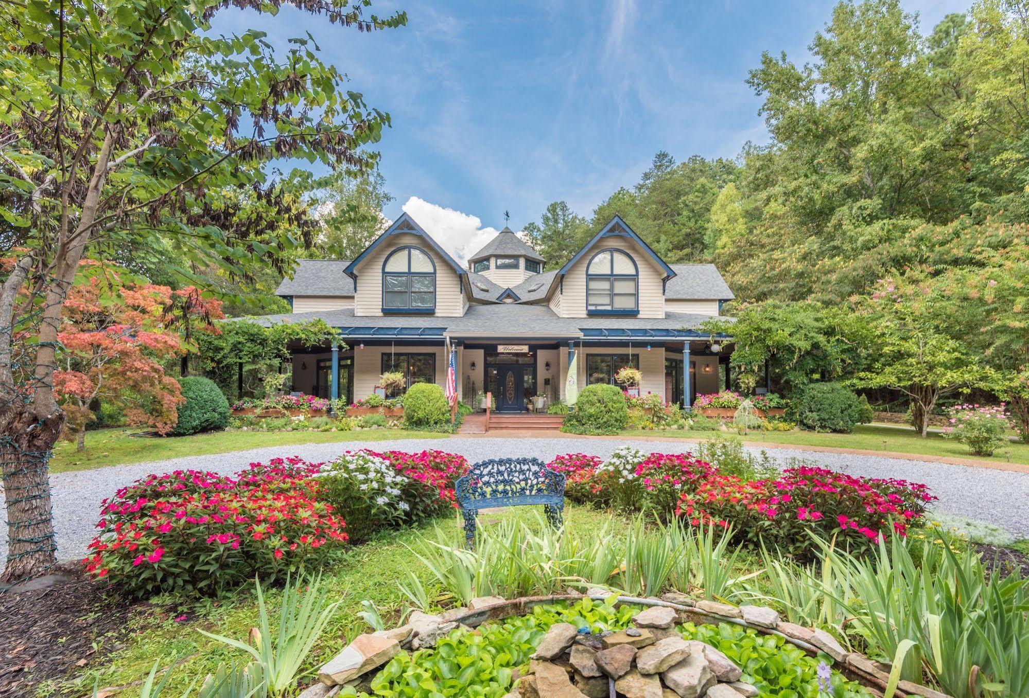 Eight Gables Inn Gatlinburg Exterior foto